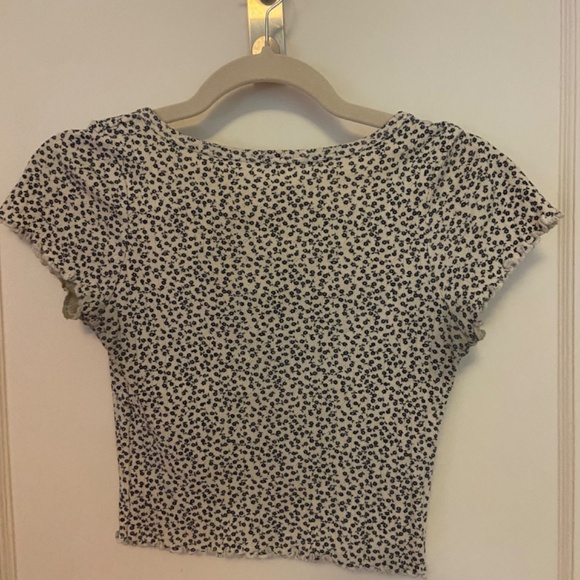 Floral Brandy Melville Button Up Top - Picture 3 of 4